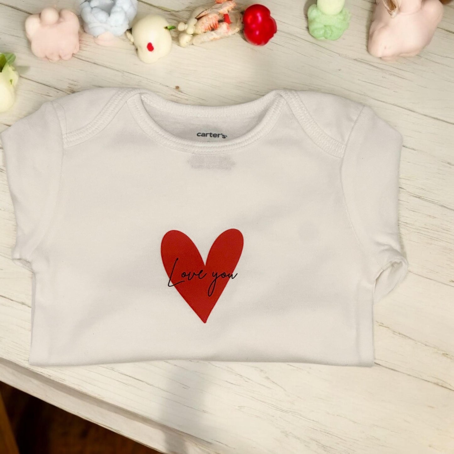 Beautiful Baby Onesie Love Red Heart, Newborn 1st Birthday, Baby Shower, Expecting Mom Gift, Custom for Mom-to-be, Baby Clothing Present