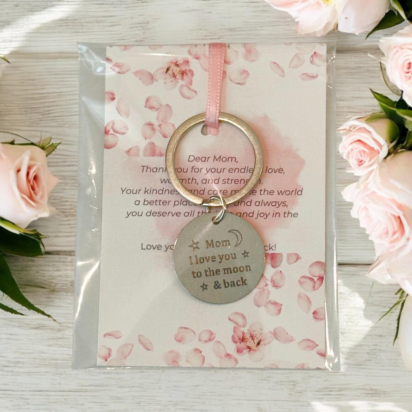 Happy Mother’s Day Gift Box| Unique Keychain, Chrochet Heart and Chocolate Heart Lollipop | Gift for Mom, New Mom Present, Mama’s Present