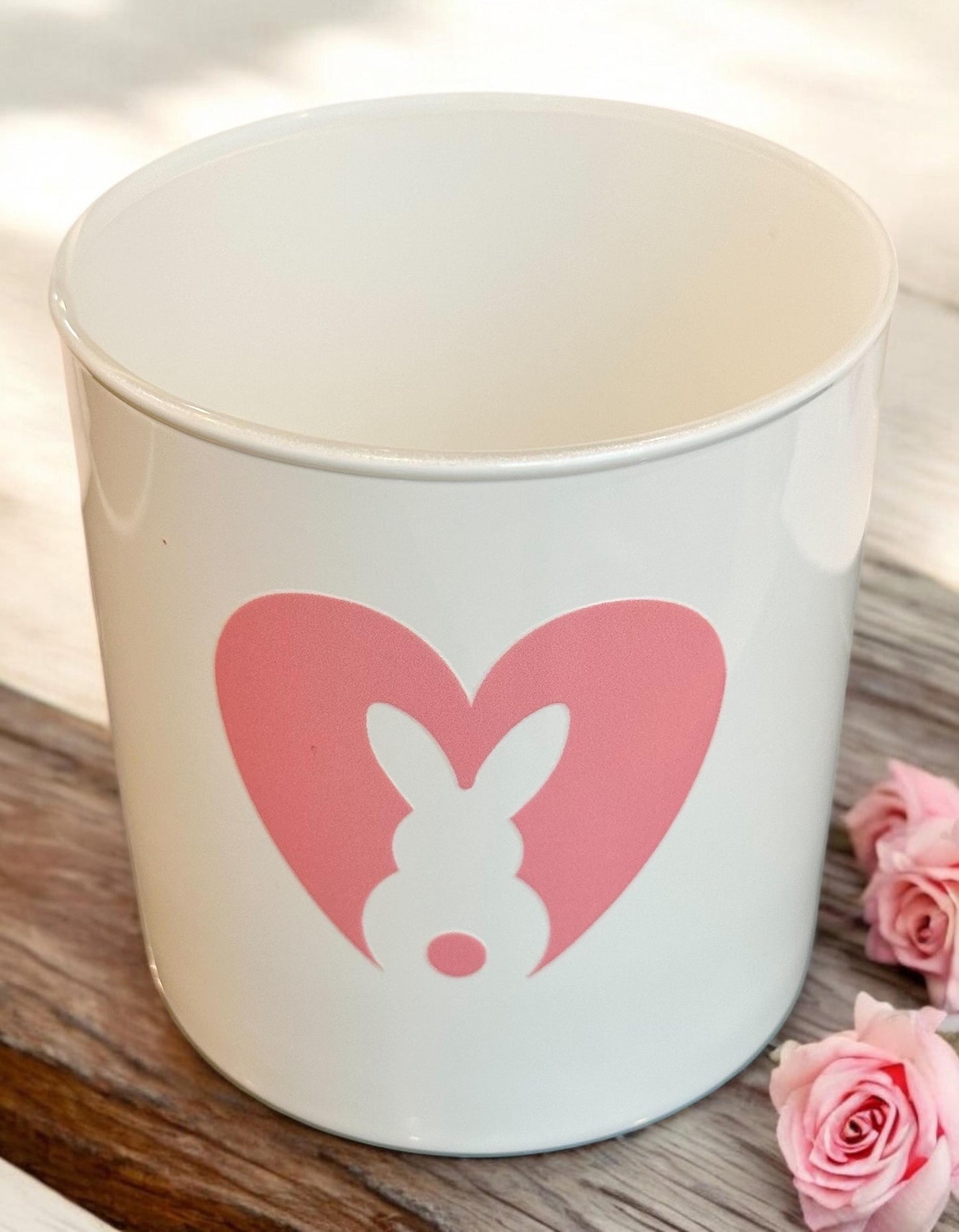 Springtime Easter Bunny Mini Vase Hydrangea Pink– White Glass Cute Spring Brunch Decor Gift, Hostess Present Home Decoration Centerpiece